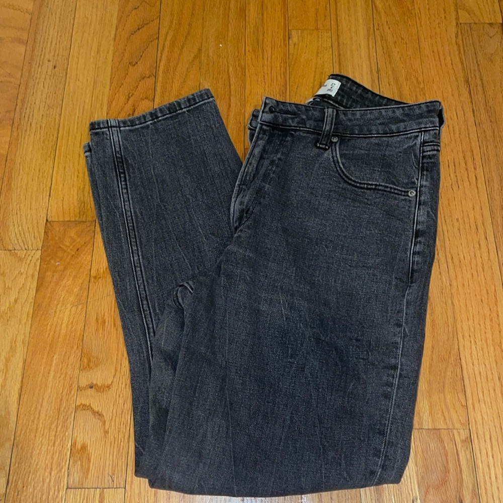 Abercrombie & Fitch The Mom High Rise Curve Love Size 27